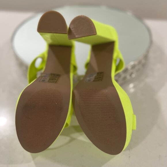 Neon lime neon green platform heels sz 9 - Picture 5 of 5